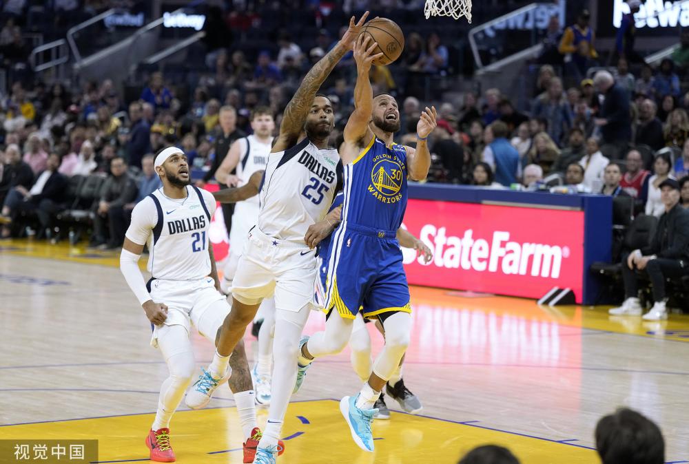 场上多面的 场上多面的